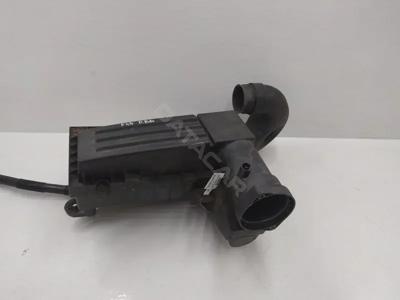 Корпус воздушного фильтра 3C0129607AS