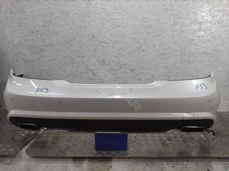 Задний бампер 10361386