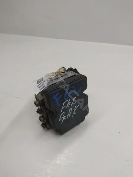 Блок управления АБС 39087901