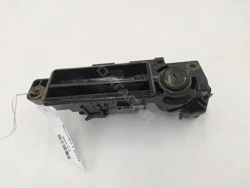 Ручка крышки багажника A2037500693