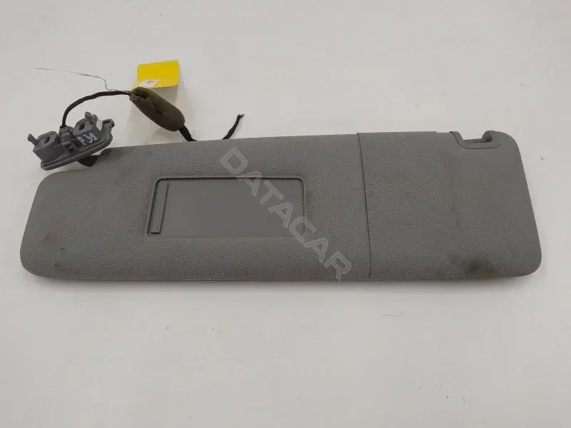 Козырек солнцезащитный 3D0857551F
