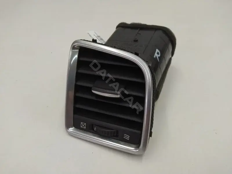 Дефлектор обдува салона KD4564730