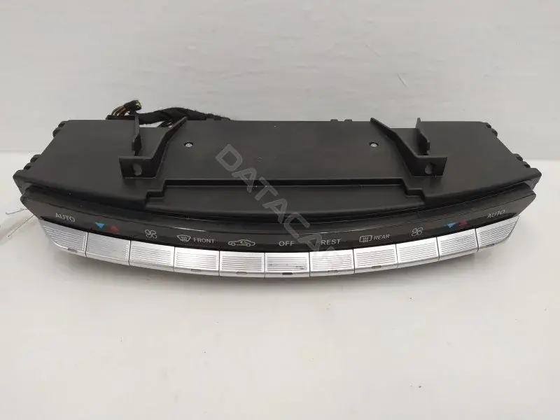 Блок управления климат-контролем A2218704958