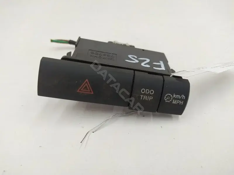 Кнопка аварийки 758706