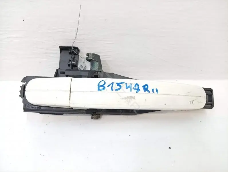 Ручка двери 4M51A266B22