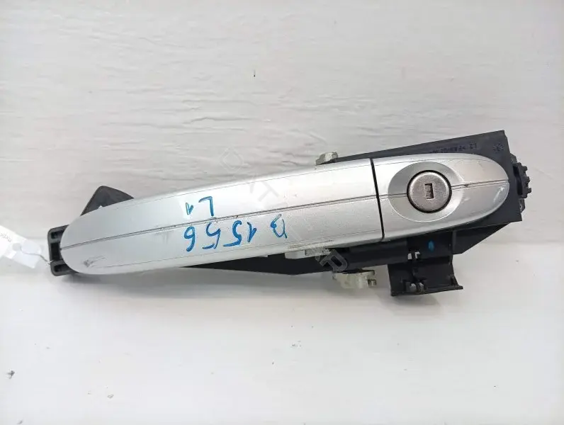 Ручка двери 6M21U224A37BF