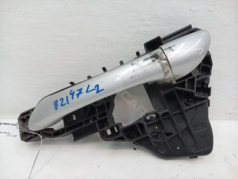 Ручка двери A1697600334