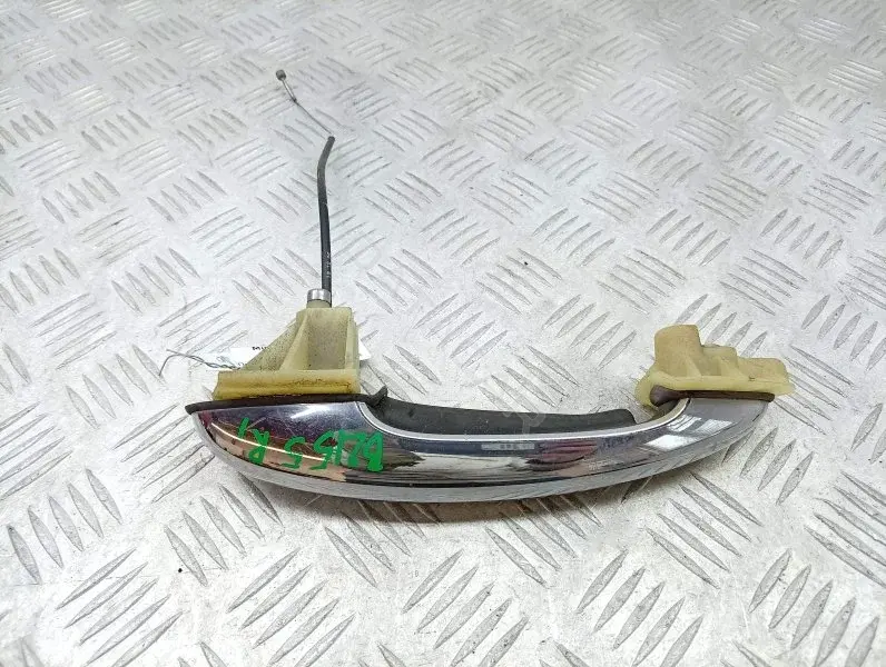 Ручка двери 7040550