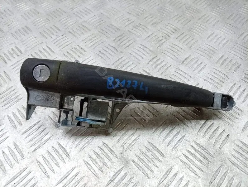 Ручка двери 9680168680