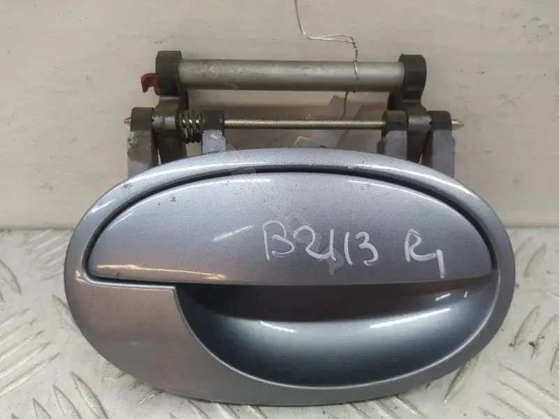 Ручка двери 10446835
