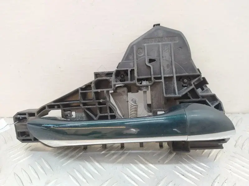 Ручка двери A1697601434