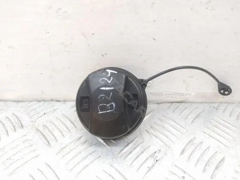 Крышка топливного бака 13228892
