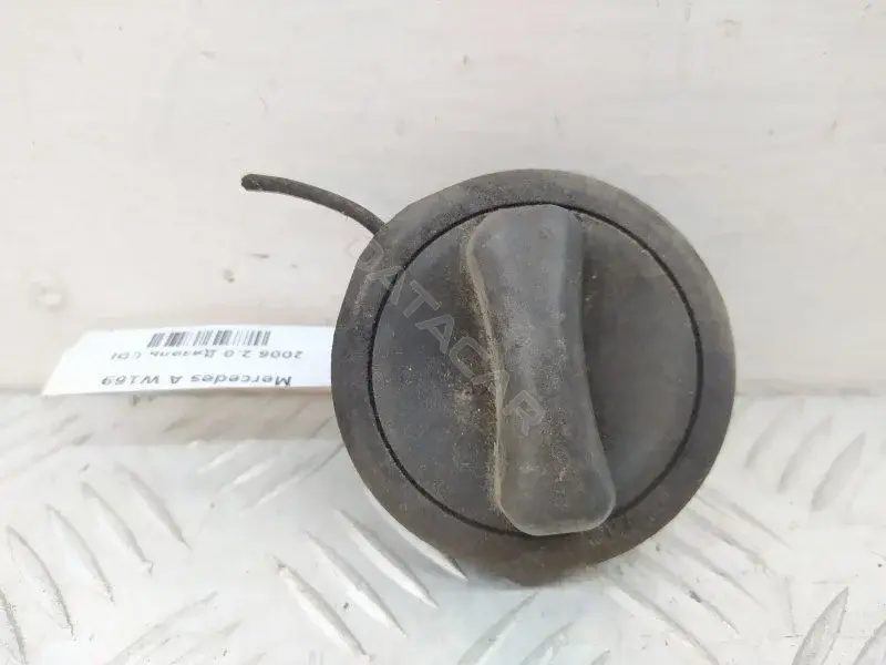 Крышка топливного бака A2204700705