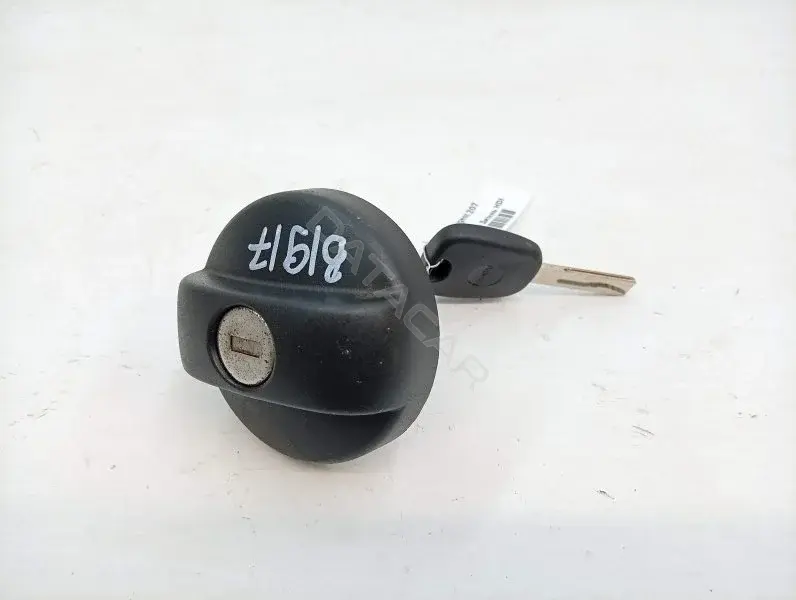 Крышка топливного бака 10444200