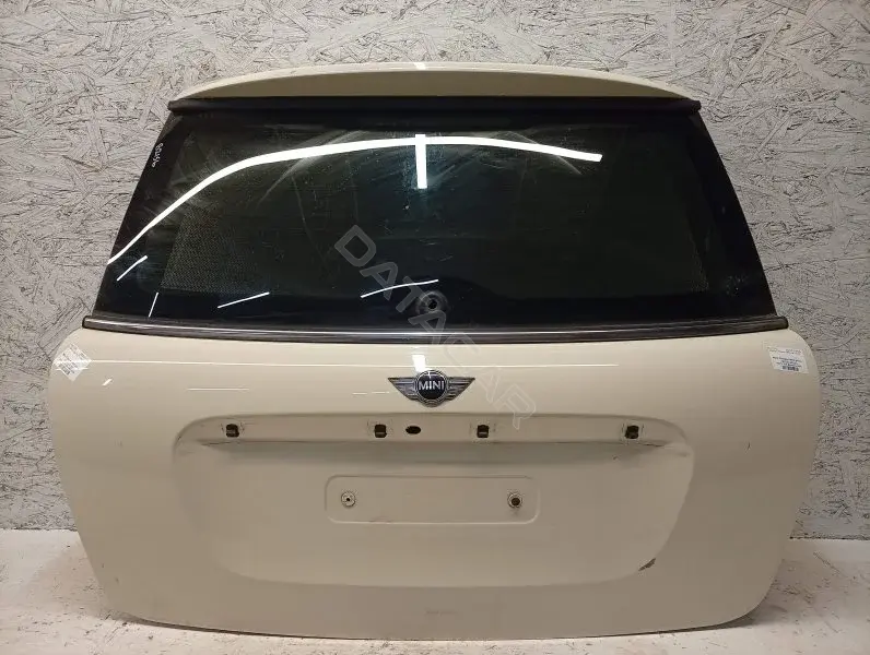 Крышка багажника 10441456