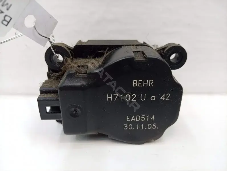 Мотор заслонки печки EAD514