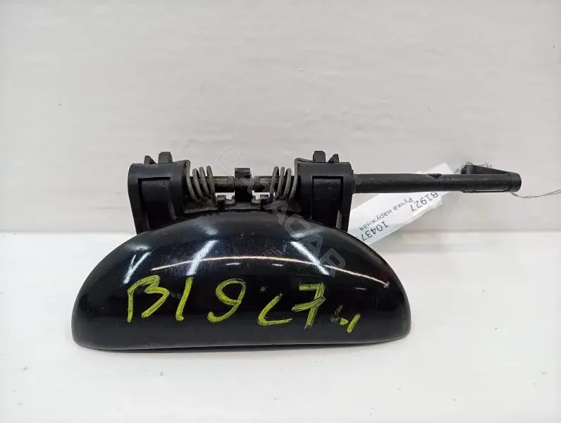 Ручка двери 10437501