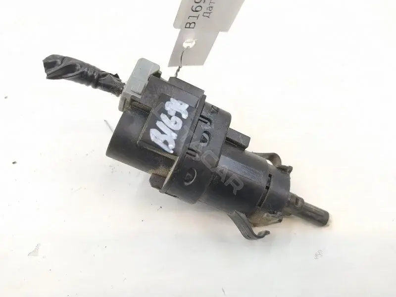 Датчик стоп сигнала 3M5T13480AC