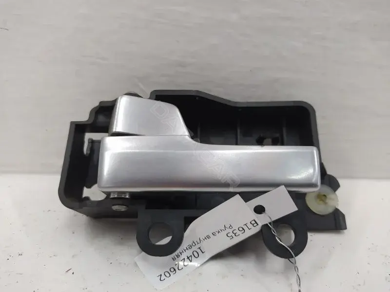 Ручка двери 3M51R22601BD