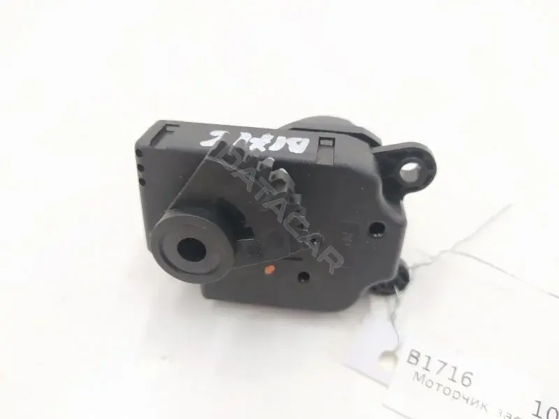 Мотор заслонки печки AV6N19E616AA