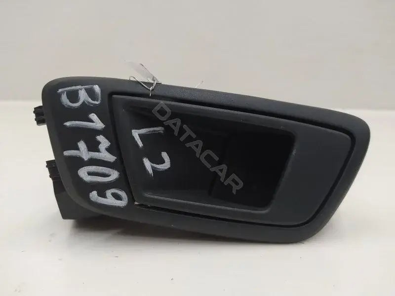 Ручка двери 8A61A22601CEW