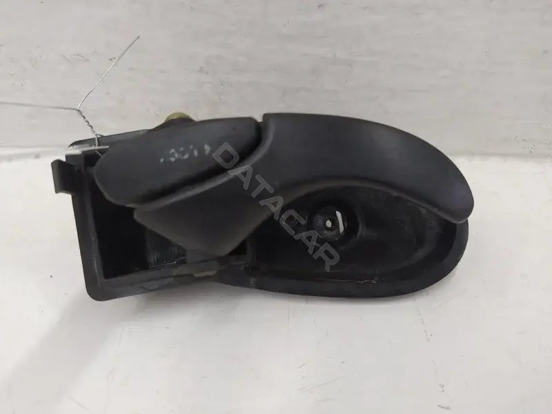 Ручка двери YC15V22600AB