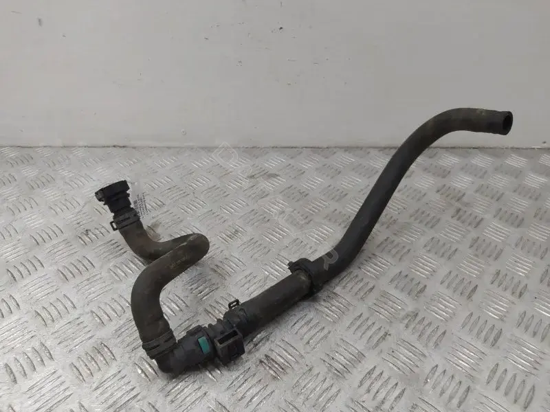 Патрубки системы охлаждения D4B118K580AA