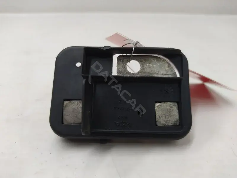 Клемма аккумуляторная 8200279221