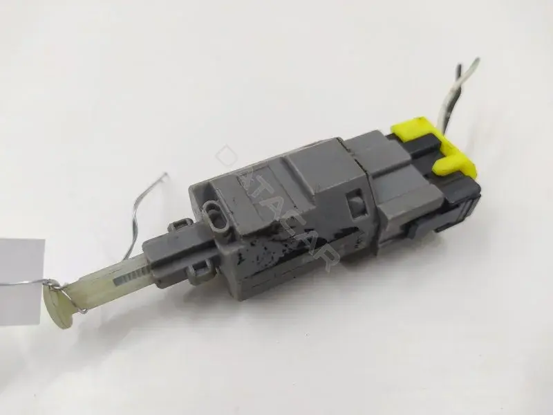 Датчик стоп сигнала GA2C6649Y