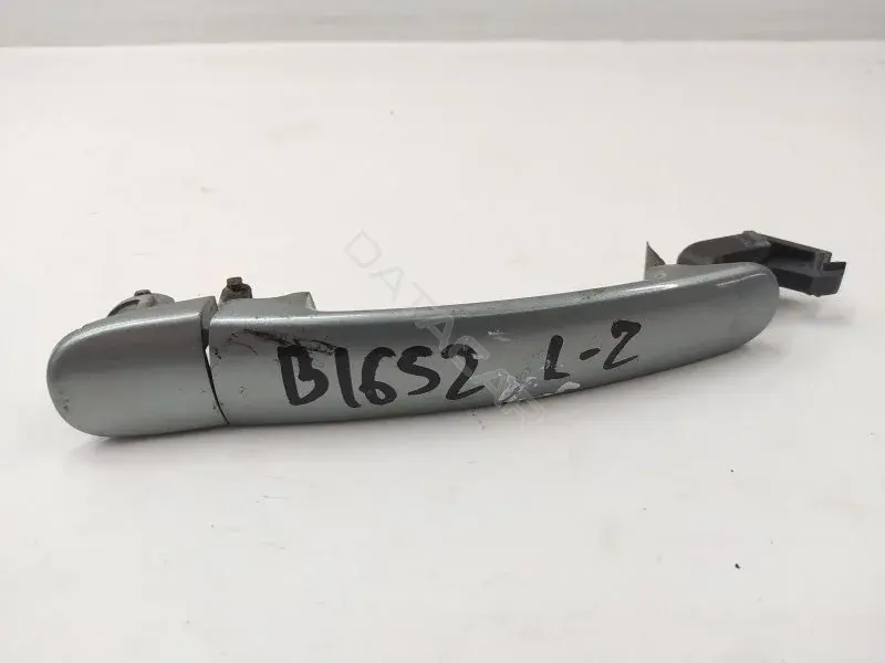 Ручка двери 3B0837207