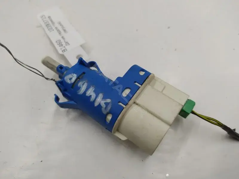Датчик стоп сигнала 3M5T9C872AC