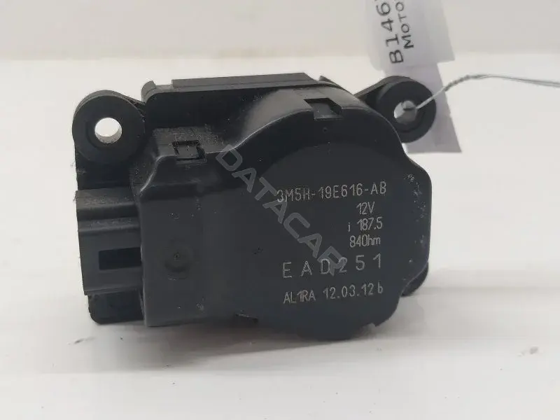 Мотор заслонки печки 3M5H19E616AB