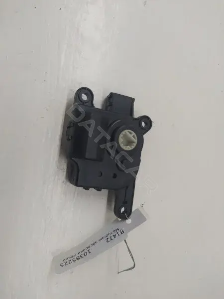 Мотор заслонки печки D266AP6AA