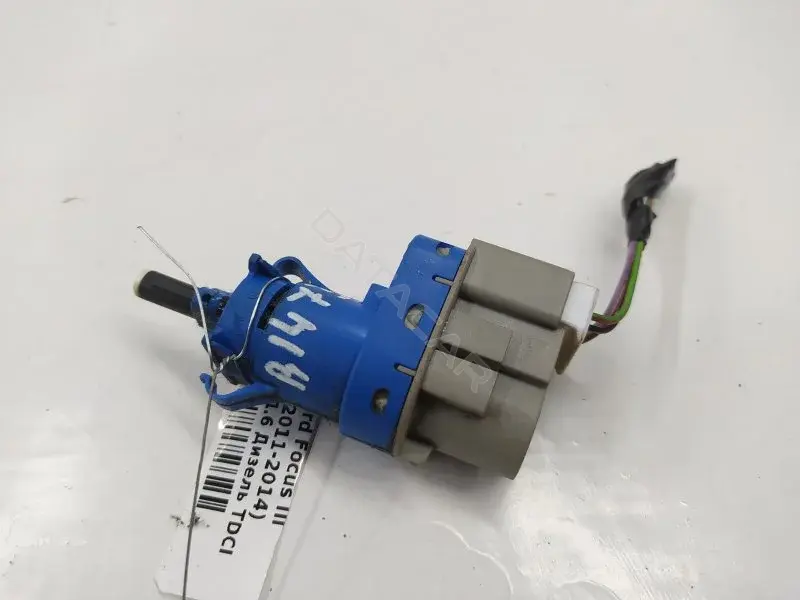 Датчик стоп сигнала 8T4T96854AA