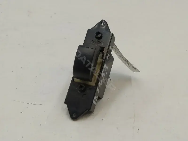 Кнопка стеклоподъемника MR587944