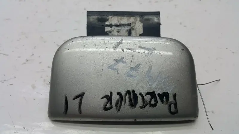 Ручка двери 10379583