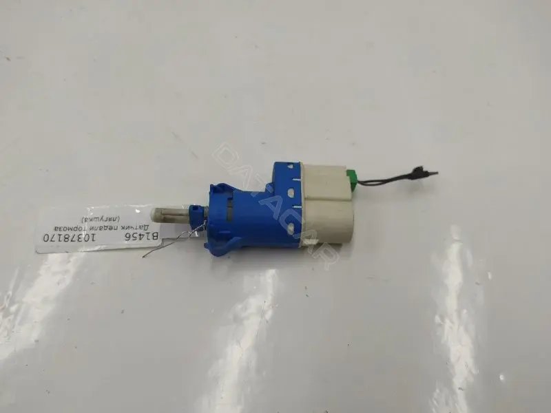 Датчик стоп сигнала 3M5T9C872AC