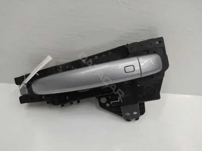 Ручка двери 8T0837885B