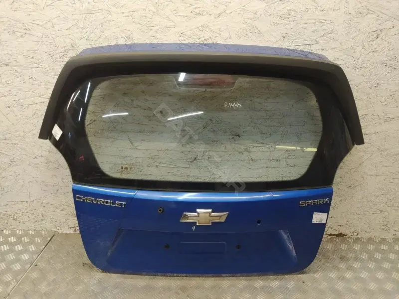 Крышка багажника 10371945