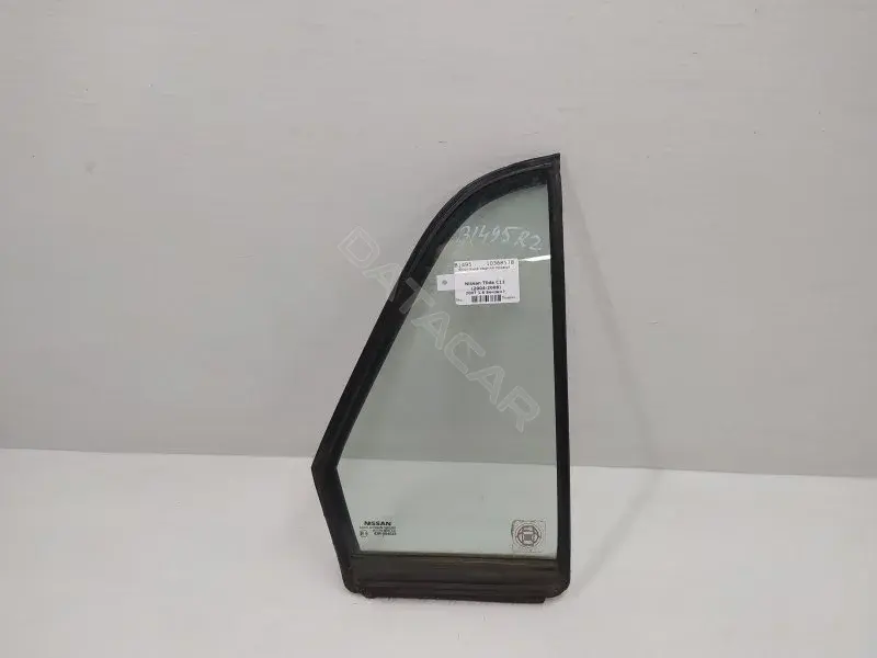 Форточка задняя правая 10368578