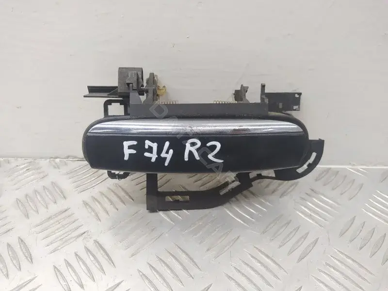 Ручка двери 4F0837886