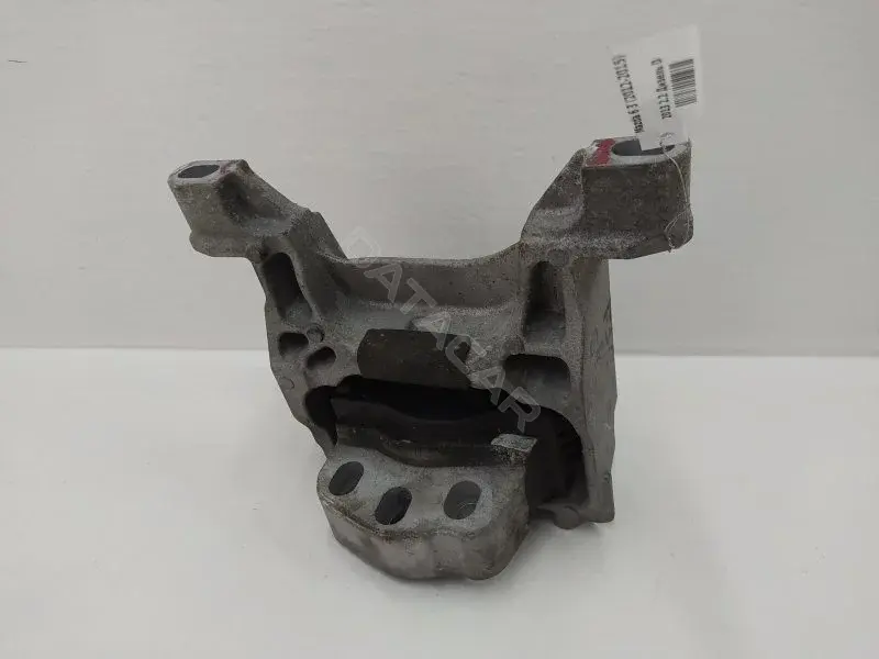 Подушка двигателя (Опора) KD45K1442