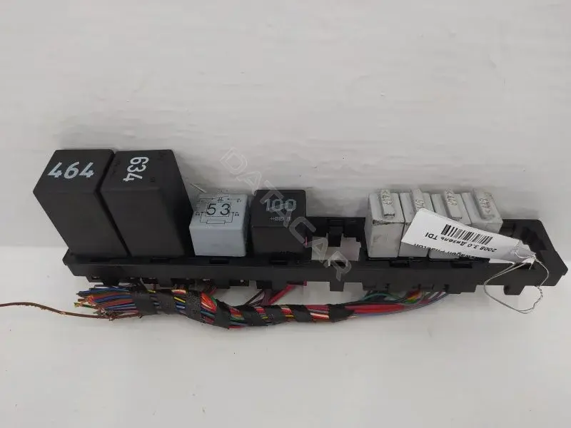 Блок предохранителей 3D2937499A