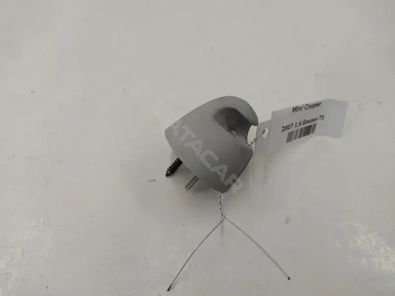 Крепление (крючок) солнцезащитного козырька 51162756920