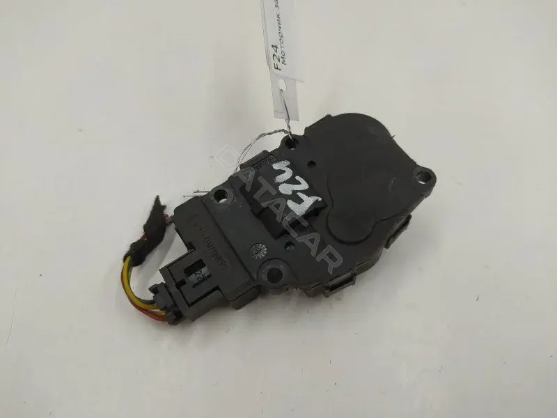 Мотор заслонки печки K9749004