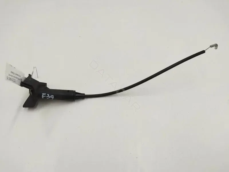 Трос открывания лючка топливного бака 3D0810899B