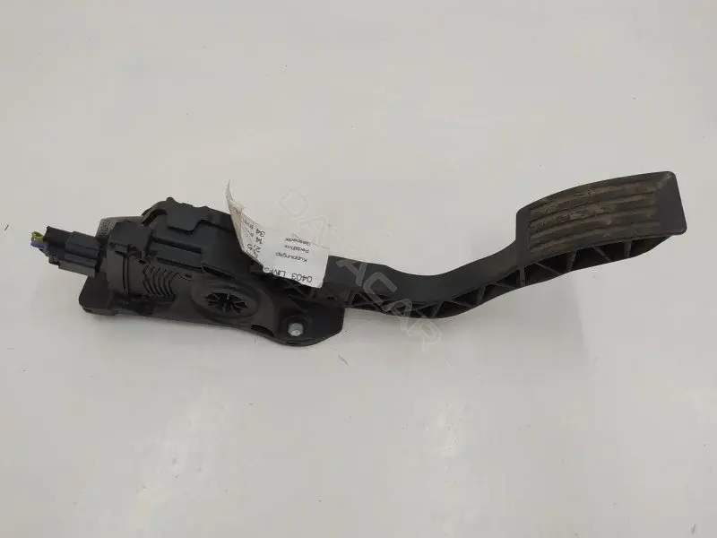 Педаль газа BV619F836BB