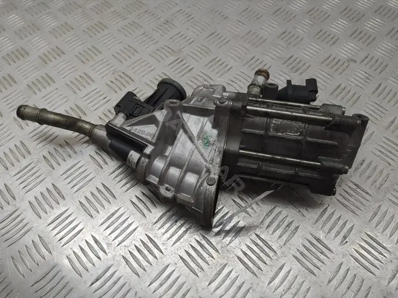 Клапан ЕГР FW939U438AA