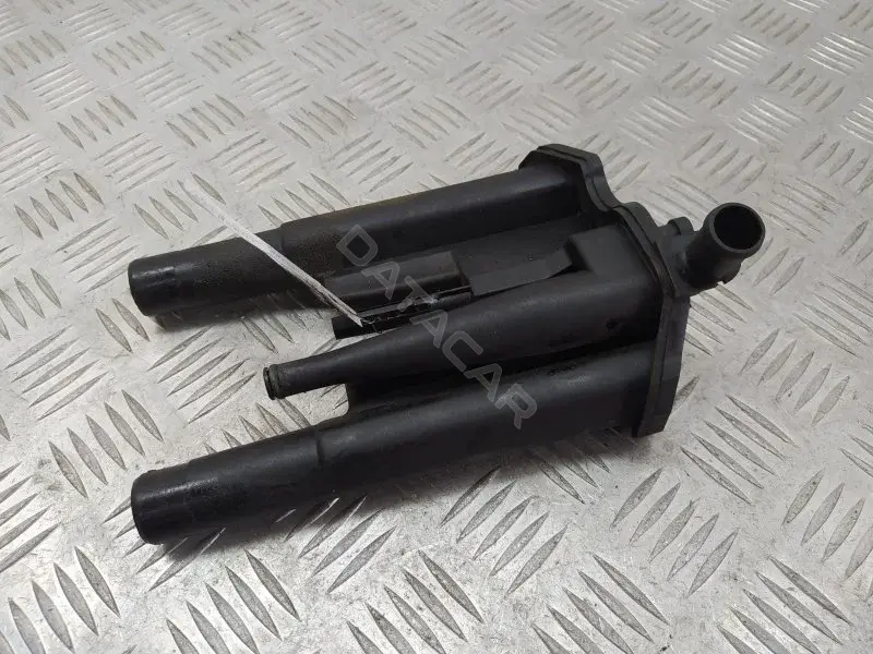 Клапан картерных газов 9X2Q6A785CC