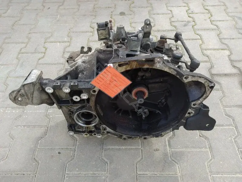 Механическая коробка передач (МКПП) T9TX1